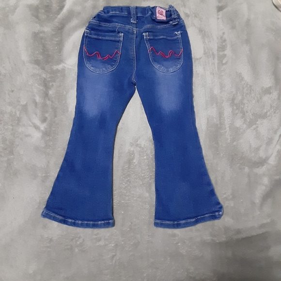 🎉5/$20🎉 Girl jeans - Picture 2 of 2